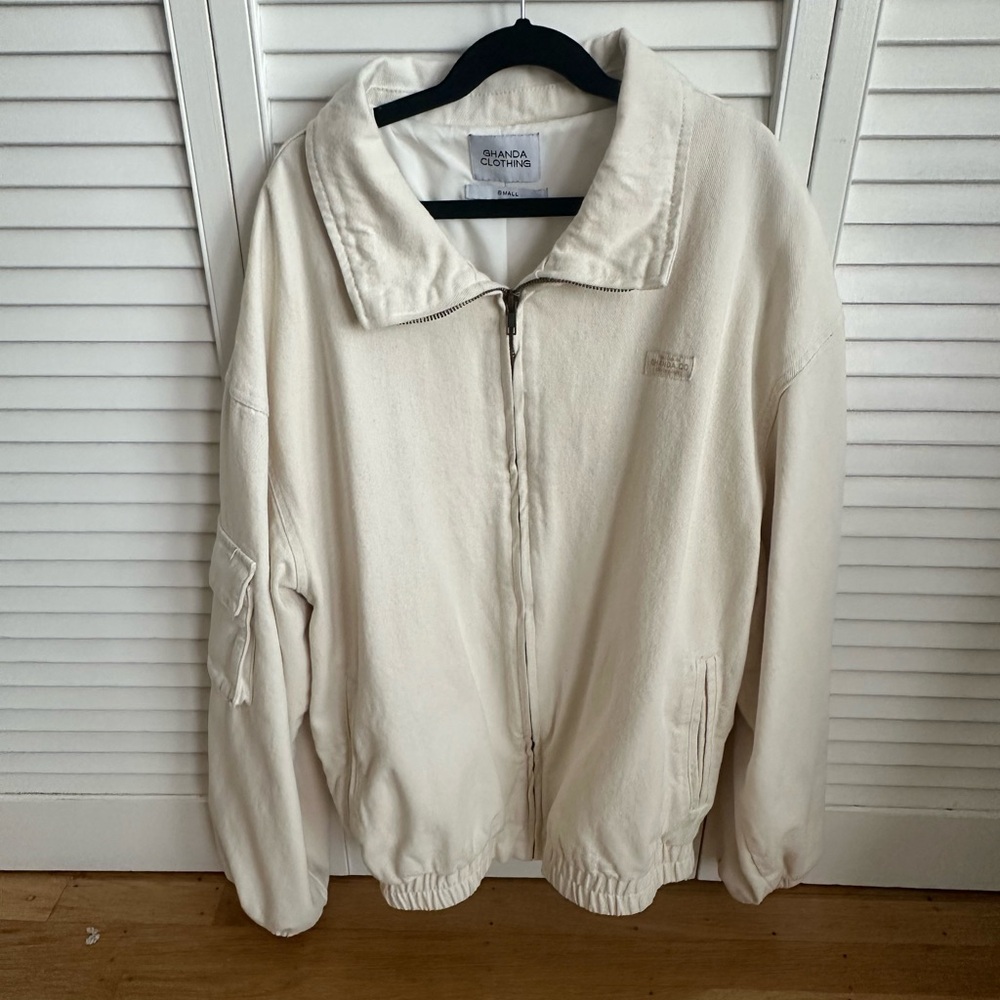 Oversized Cream Jacket - Picture 4 of 4
